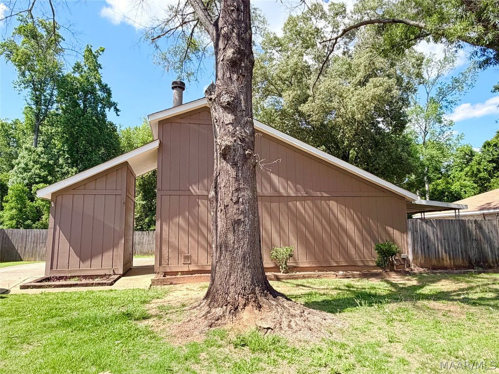 1008 N BURBANK Drive, Montgomery, AL 36117