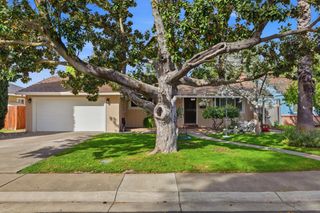 1148 Fallbrook St, West Sacramento, CA 95691