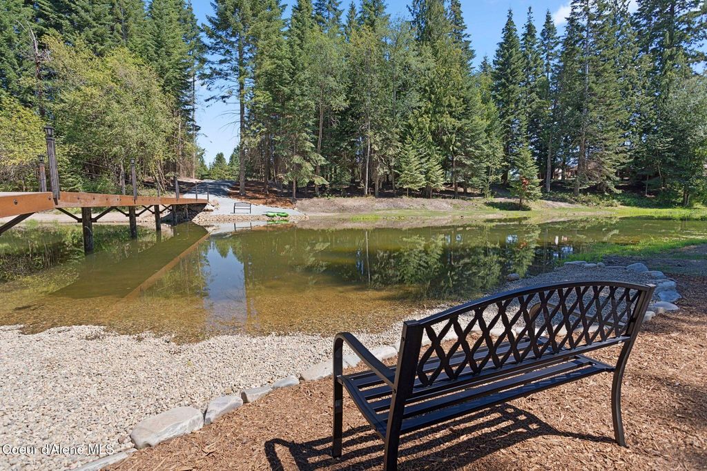 126 Rivers End Drive, Priest River, ID 83856 photo 3