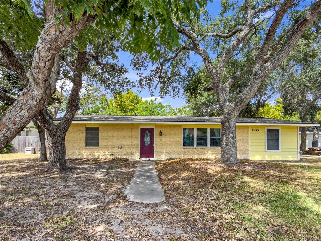2633 Henrietta Pl, Ingleside, TX 78362 — photo 2