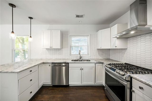 2491 Glendale Circle SE, Smyrna, GA 30080
