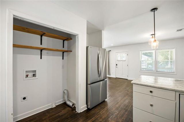 2491 Glendale Circle SE, Smyrna, GA 30080