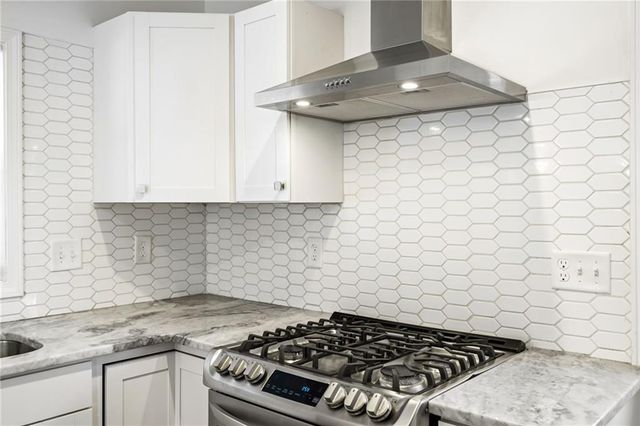 2491 Glendale Circle SE, Smyrna, GA 30080