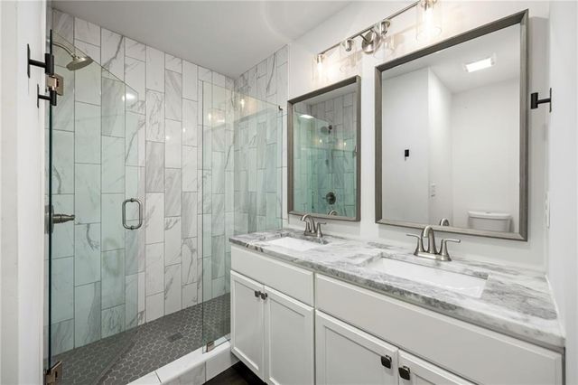 2491 Glendale Circle SE, Smyrna, GA 30080