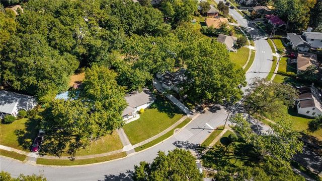 2491 Glendale Circle SE, Smyrna, GA 30080