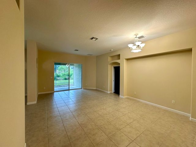 2835 W Brookfield Way, Vero Beach, FL 32966