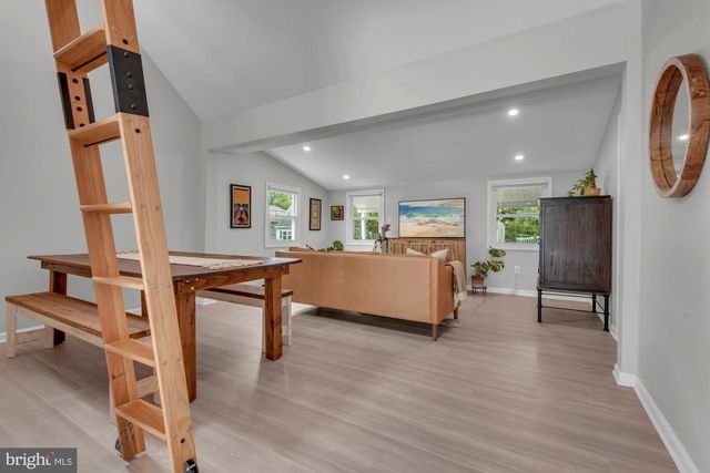 1623 RIVERDALE DR, Edgewater, MD 21037