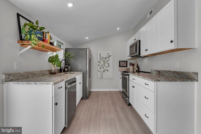 1623 RIVERDALE DR, Edgewater, MD 21037