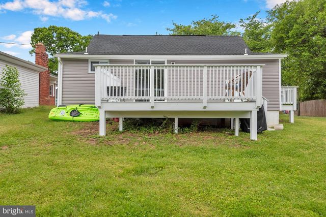 1623 RIVERDALE DR, Edgewater, MD 21037