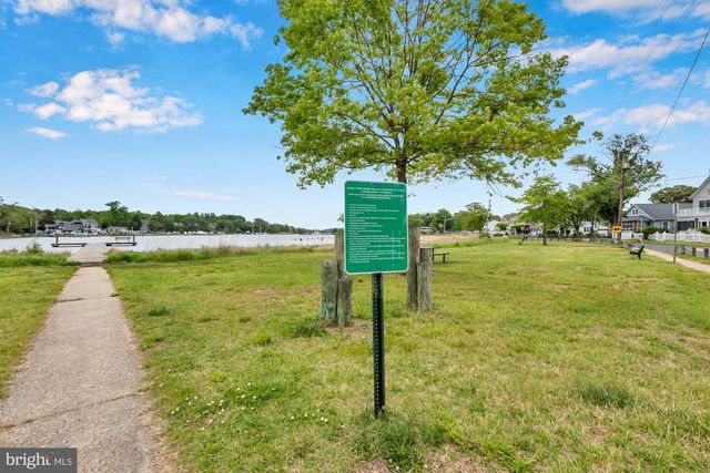1623 RIVERDALE DR, Edgewater, MD 21037