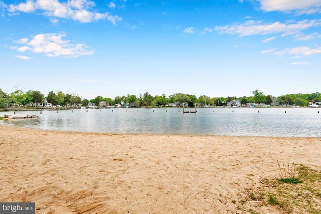 1623 RIVERDALE DR, Edgewater, MD 21037