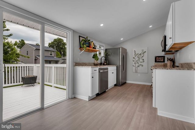1623 RIVERDALE DR, Edgewater, MD 21037