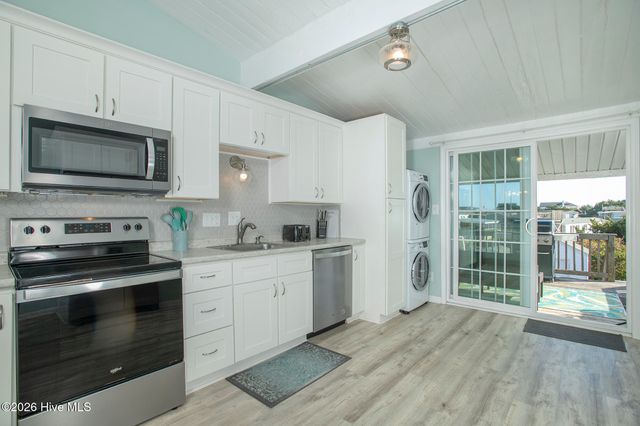 201 Freeman Lane C, Atlantic Beach, NC 28512