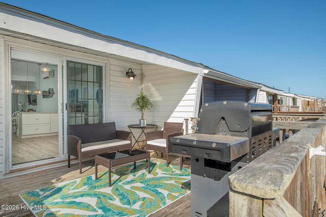 201 Freeman Lane C, Atlantic Beach, NC 28512