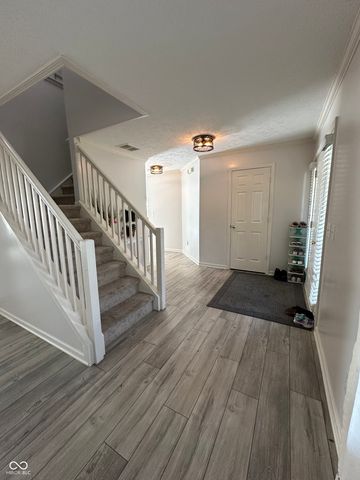 6425 Bonneville Drive, Indianapolis, IN 46237