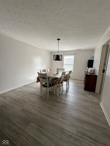 6425 Bonneville Drive, Indianapolis, IN 46237
