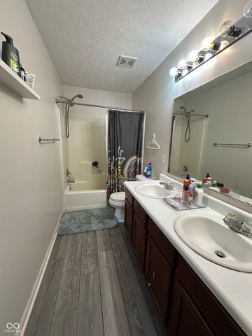 6425 Bonneville Drive, Indianapolis, IN 46237