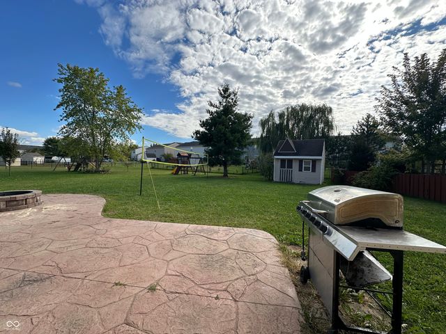 6425 Bonneville Drive, Indianapolis, IN 46237