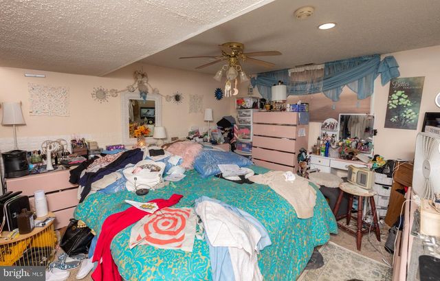 820 WALNUT AVE, Bensalem, PA 19020