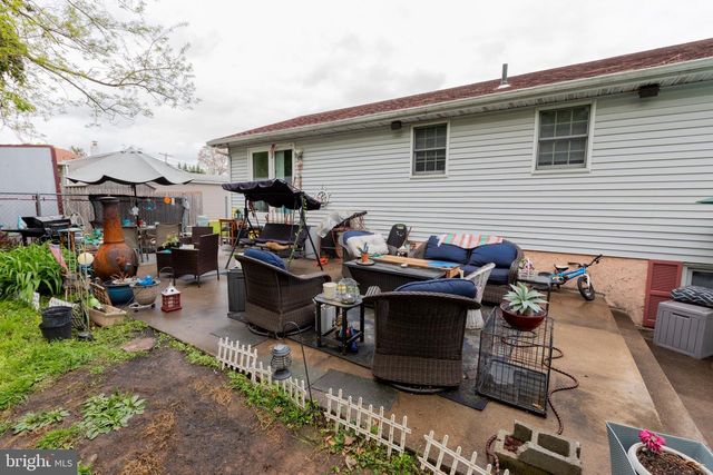 820 WALNUT AVE, Bensalem, PA 19020