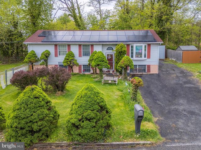 820 WALNUT AVE, Bensalem, PA 19020