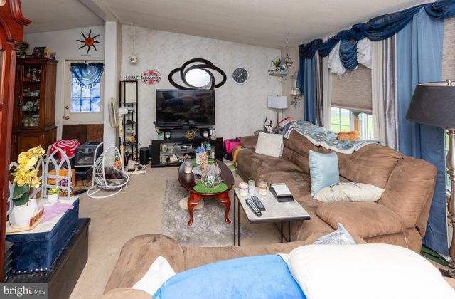 820 WALNUT AVE, Bensalem, PA 19020