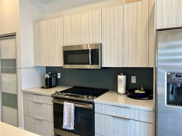 7825 NW 104th Ave 32, Doral, FL 33178