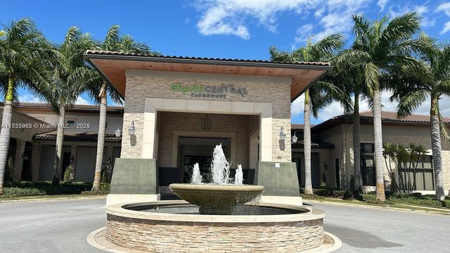 7825 NW 104th Ave 32, Doral, FL 33178