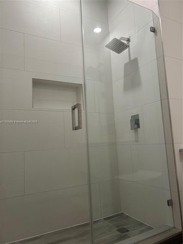 7825 NW 104th Ave 32, Doral, FL 33178