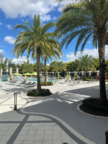 7825 NW 104th Ave 32, Doral, FL 33178