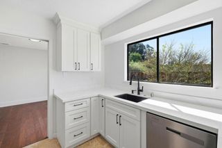 2022 Bob White Ln, Santa Cruz, CA 95065