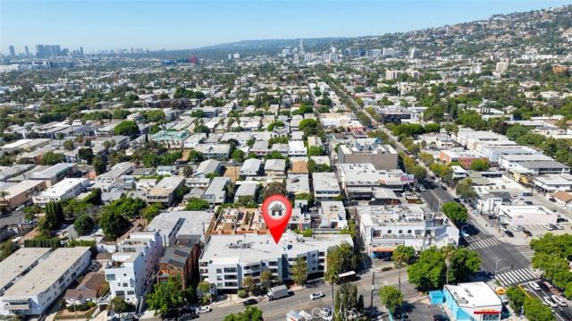 1037 N Vista, Los Angeles, CA 90046