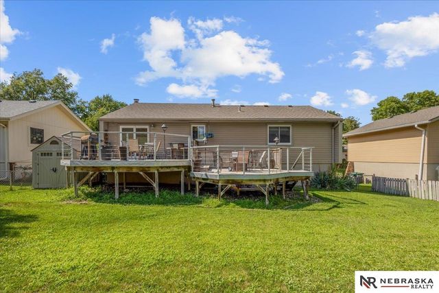 12729 Erskine Street, Omaha, NE 68164