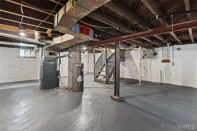 7611 San Diego Avenue, St Louis, MO 63121