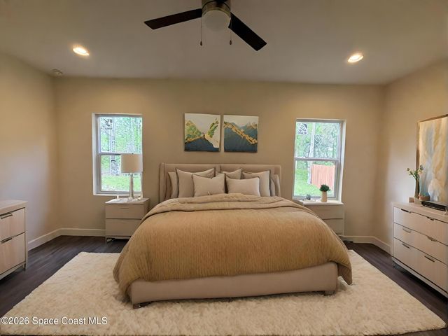 738 Harriet Avenue SW, Palm Bay, FL 32908