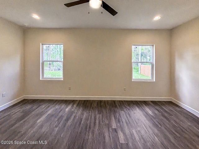 738 Harriet Avenue SW, Palm Bay, FL 32908