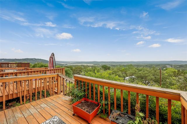 21461 Coyote TRL 6, Lago Vista, TX 78645