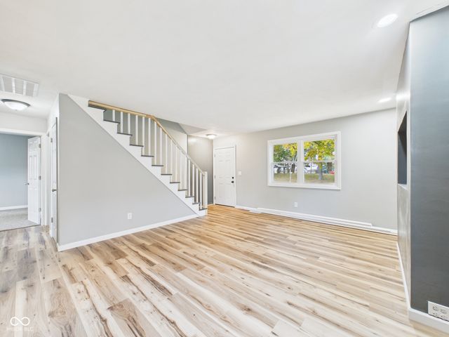 2710 Fairview Street, Anderson, IN 46016