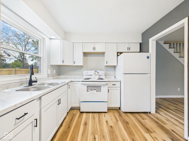 2710 Fairview Street, Anderson, IN 46016