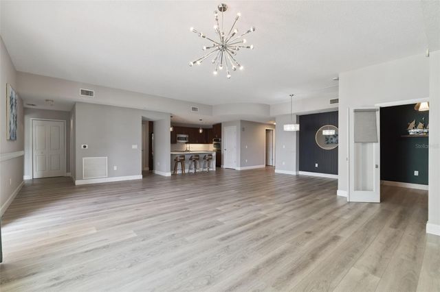 100 S EOLA DRIVE 911, Orlando, FL 32801