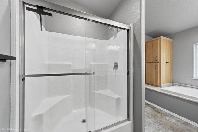 14909 N South Richmond Ct, Mead, WA 99021