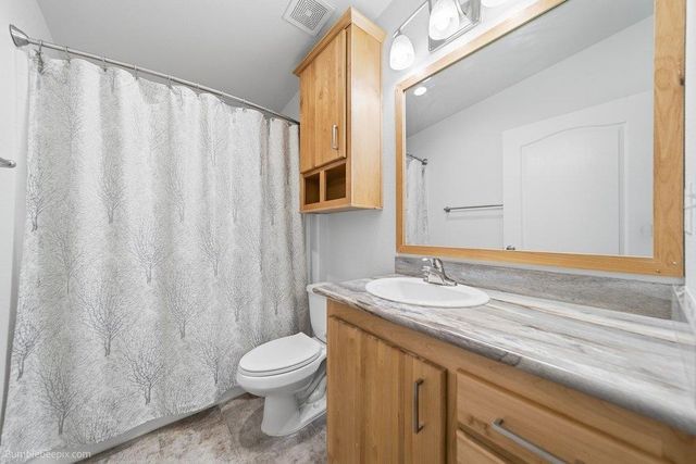 14909 N South Richmond Ct, Mead, WA 99021