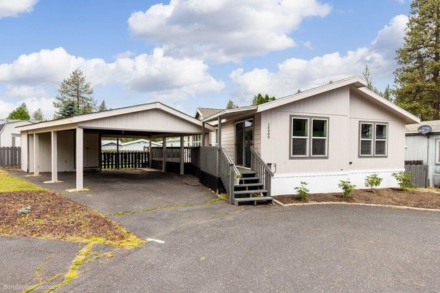 14909 N South Richmond Ct, Mead, WA 99021