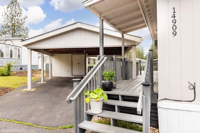 14909 N South Richmond Ct, Mead, WA 99021