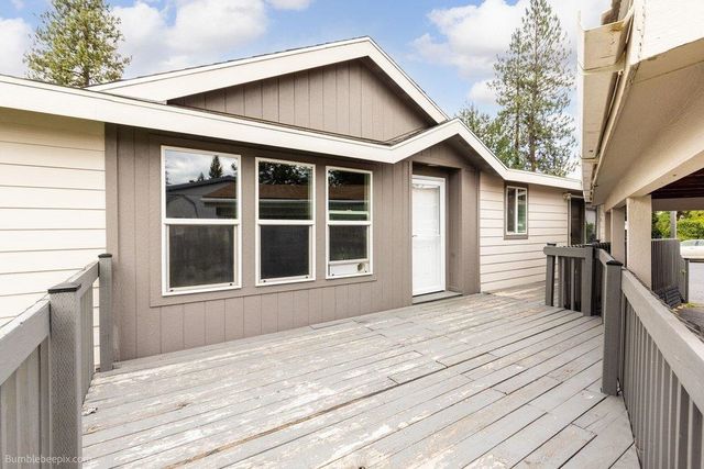14909 N South Richmond Ct, Mead, WA 99021