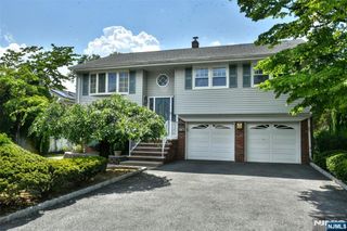 68 Eagle Avenue, New Milford, NJ 07646