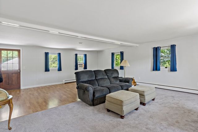 238 Lake St, Bellingham, MA 02019