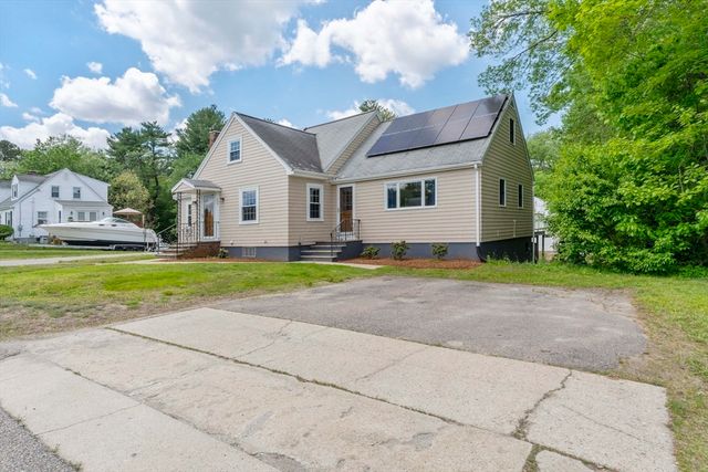 238 Lake St, Bellingham, MA 02019