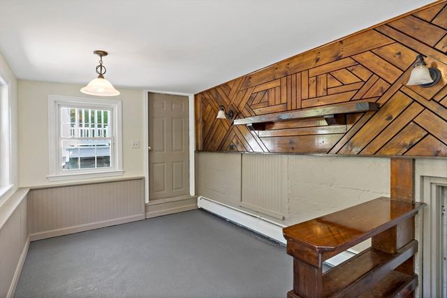 238 Lake St, Bellingham, MA 02019