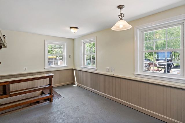 238 Lake St, Bellingham, MA 02019